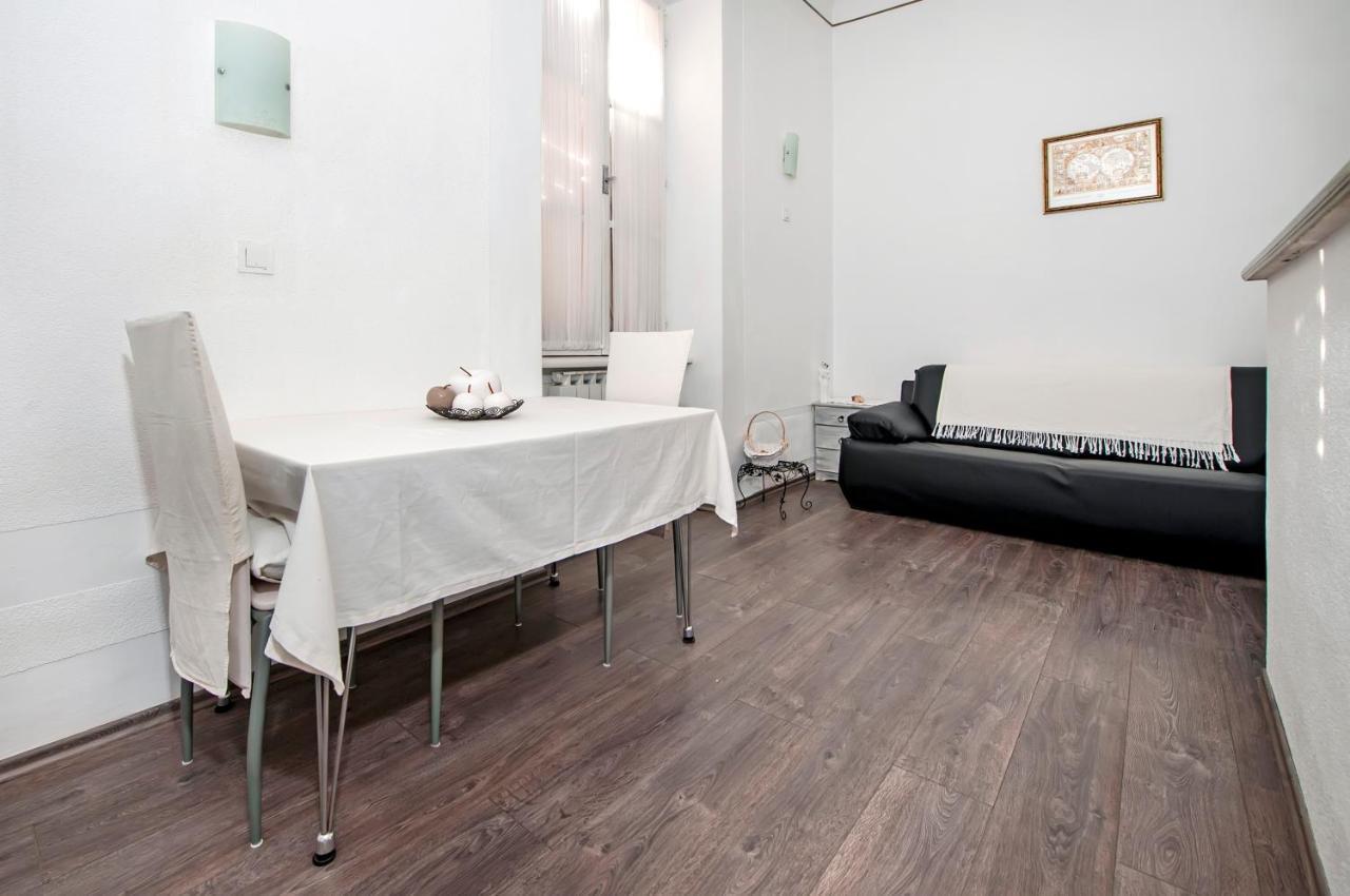 Apartman Castrum Rubini Rovinj Exterior foto